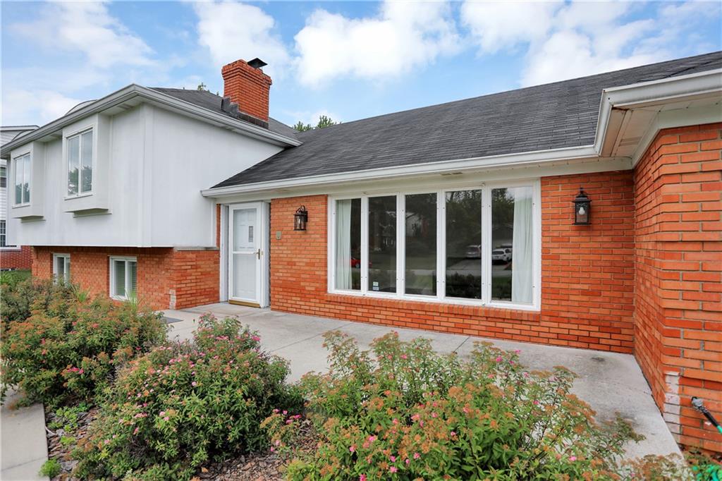 6421 Welham Road Indianapolis, IN 46220 - Photo 4 of 60 Gallery Image 4