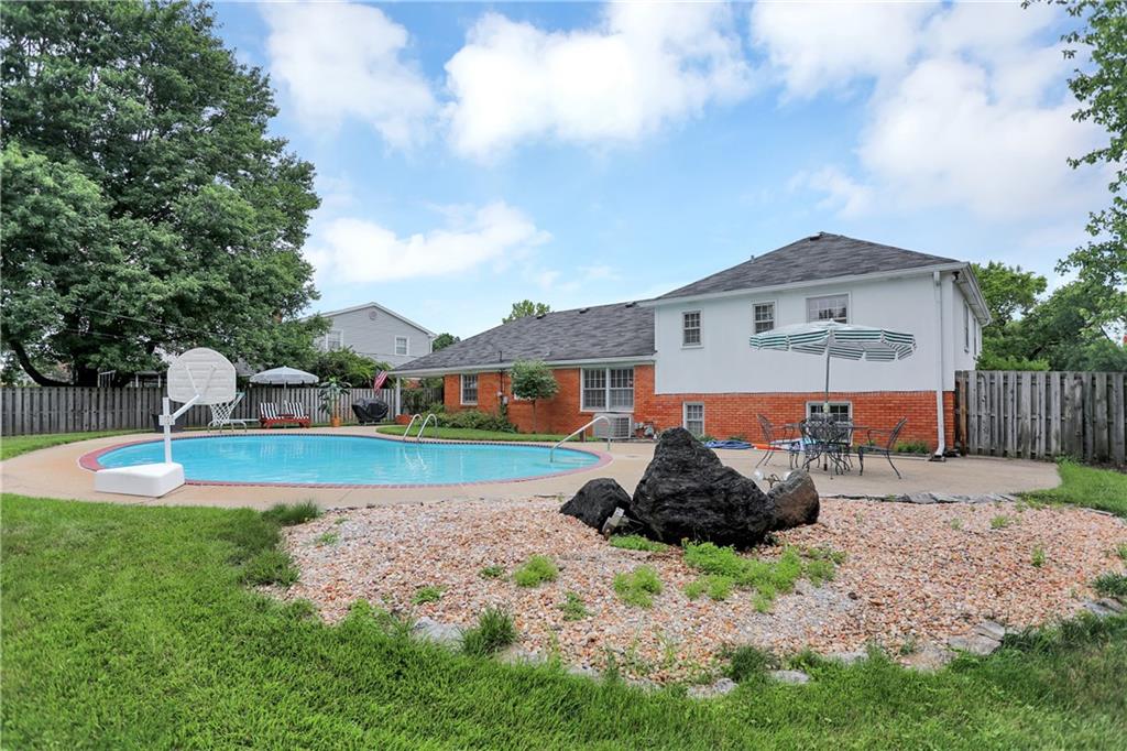 6421 Welham Road Indianapolis, IN 46220 - Photo 50 of 60 Gallery Image 50