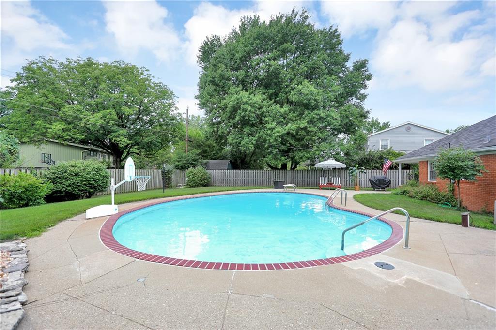 6421 Welham Road Indianapolis, IN 46220 - Photo 53 of 60 Gallery Image 53