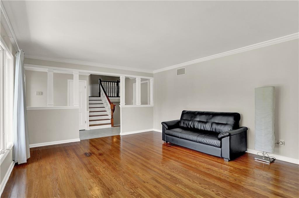 6421 Welham Road Indianapolis, IN 46220 - Photo 8 of 60 Gallery Image 8