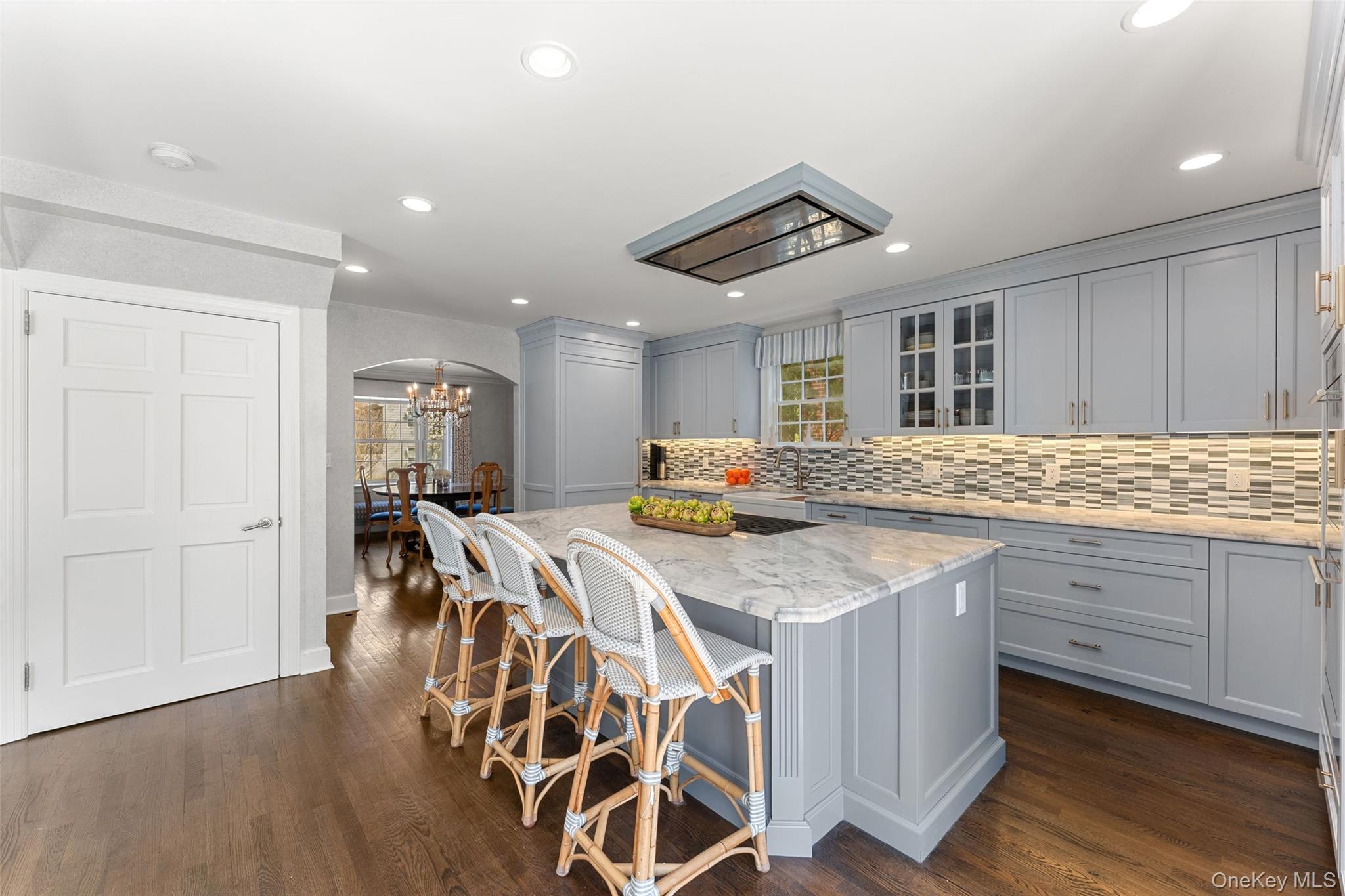 44 Sprague Road Scarsdale, NY 10583 - Photo 10 of 36 All Sub-Zero, Wolf, Cove appliances