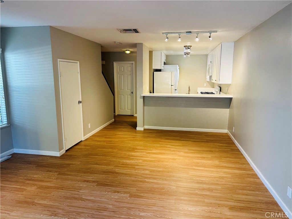 20 Tangelo, Unit 286 Irvine, CA 92618 - Photo 3 of 22