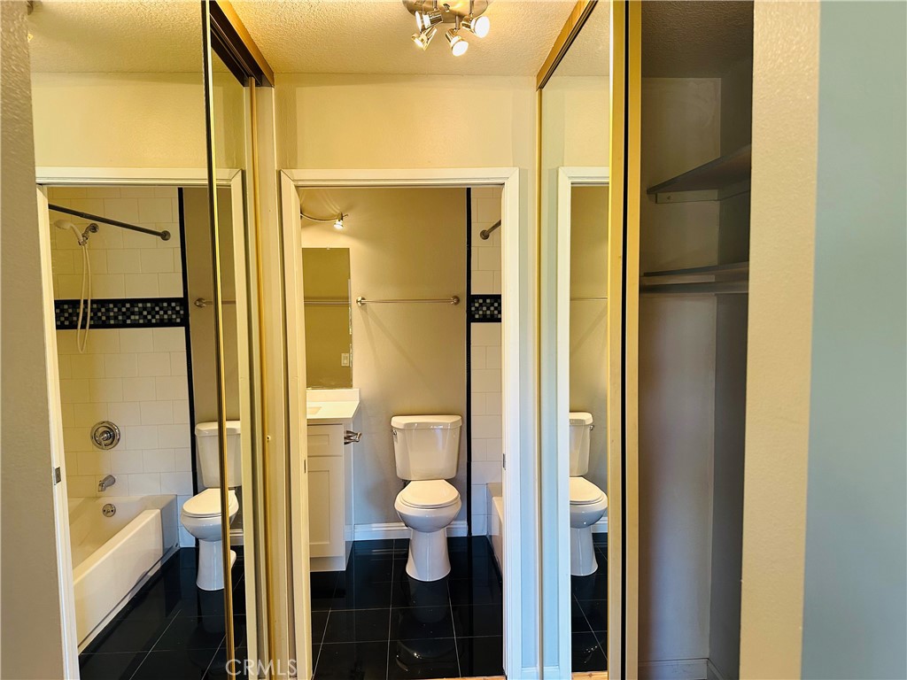 20 Tangelo, Unit 286 Irvine, CA 92618 - Photo 10 of 22