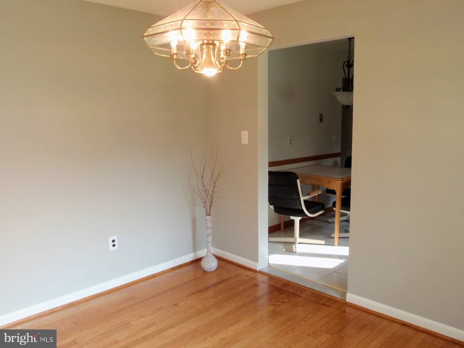 760 Gist Road Westminster, MD 21157 - Photo 13 of 28 Dining Room to Kitchen