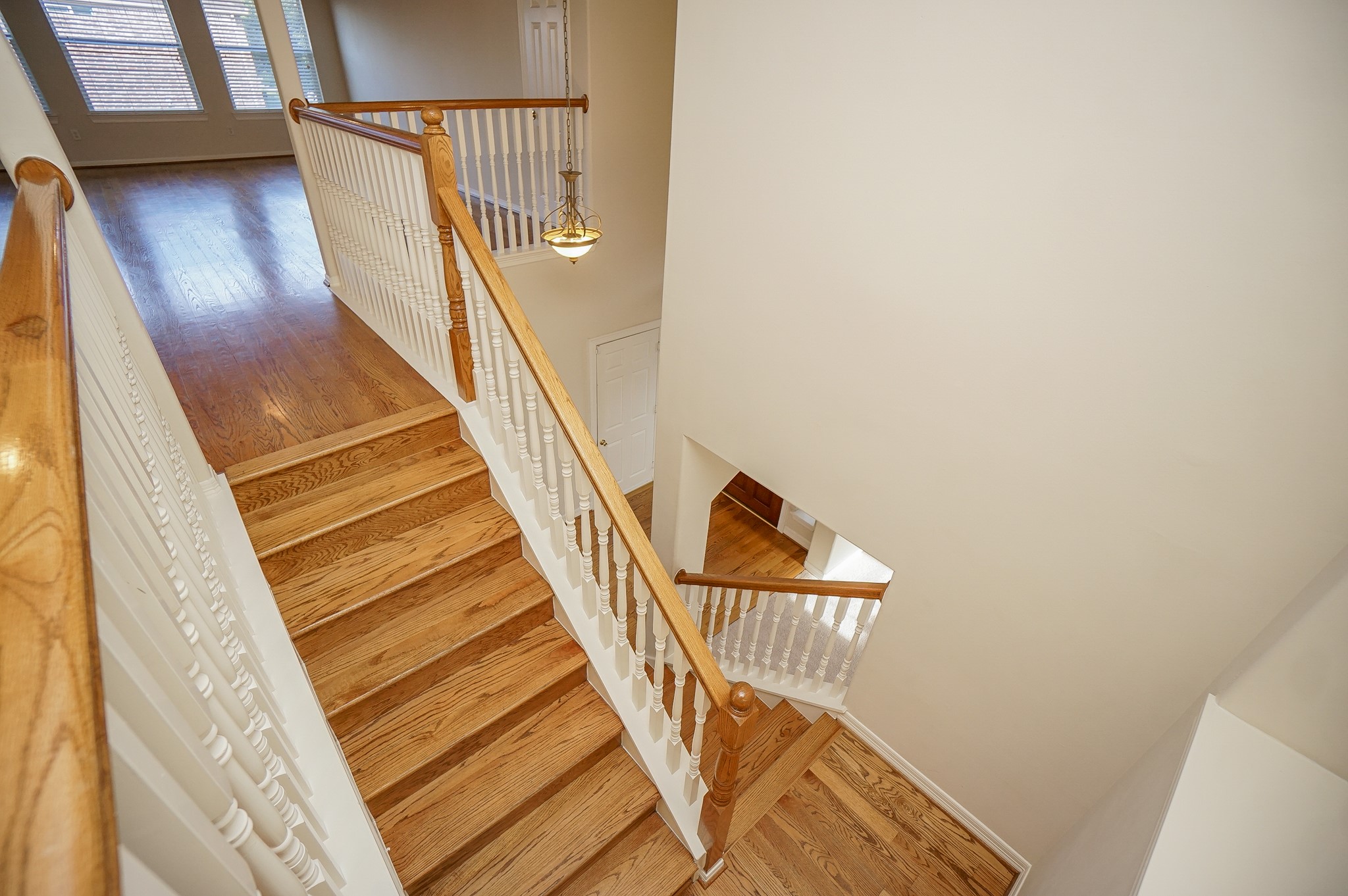 1902 Sparrows Ridge Katy, TX 77450 - Photo 20 of 48 a view of entryway