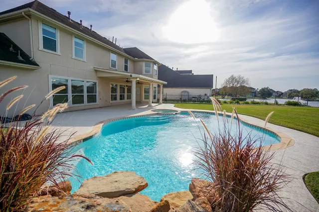 $5,700 | 1902 Sparrows Ridge, Katy, TX 77450