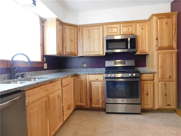 $120,000 | 138 West Elm Street, Waynesburg, PA 15370