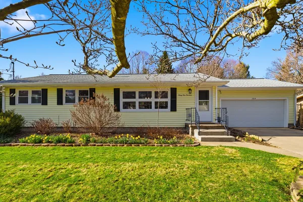 $274,900 | 3914 Harwich Lane, Jackson, MI 49201