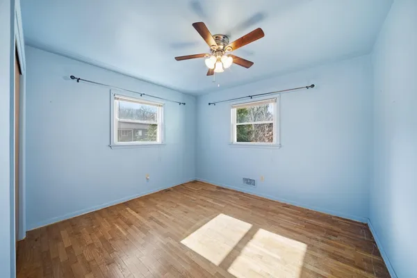 $274,900 | 3914 Harwich Lane, Jackson, MI 49201