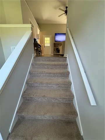 a view of entryway and hall