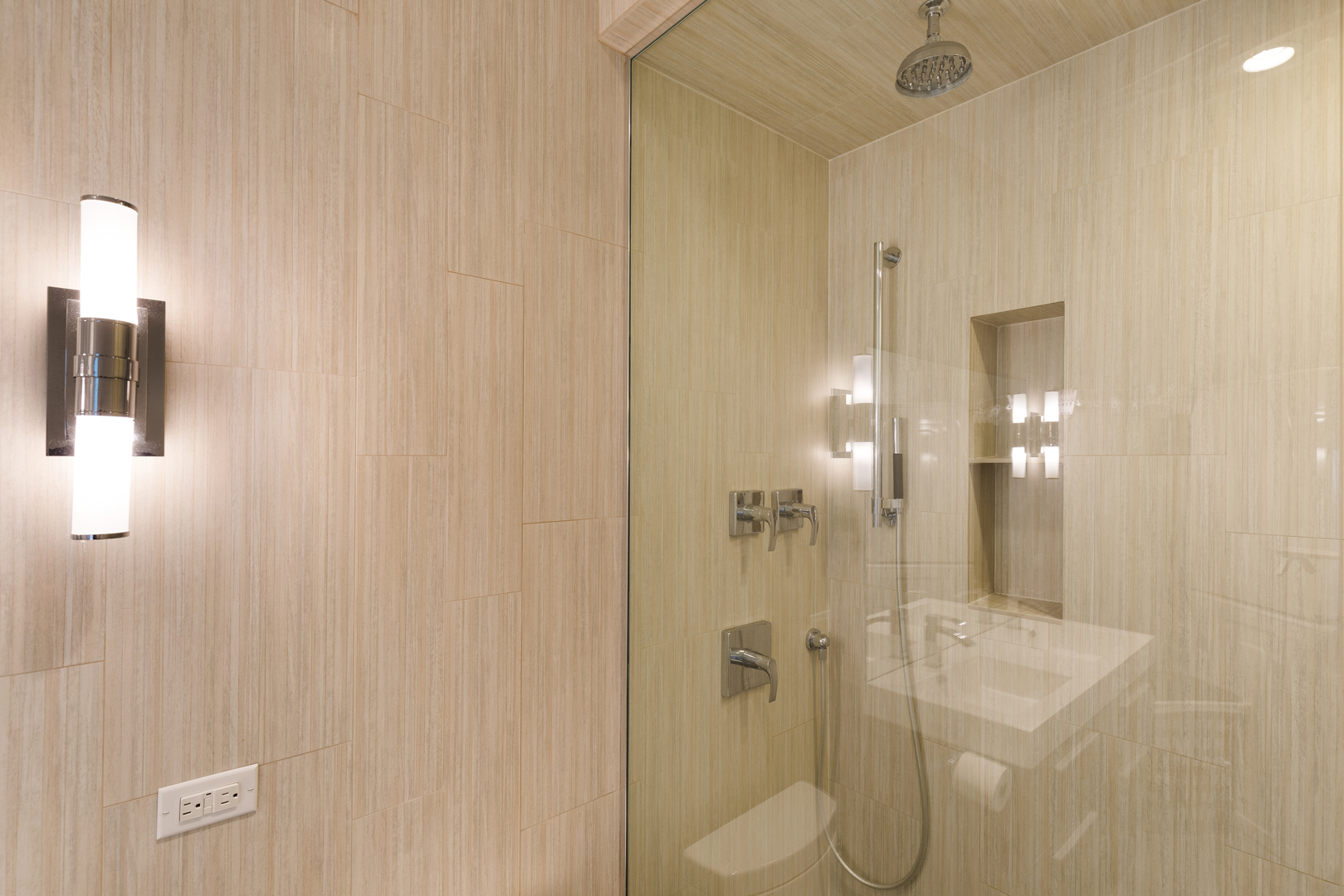 1019 West Jackson Boulevard, Unit 3G Chicago, IL 60607 - Photo 16 of 21