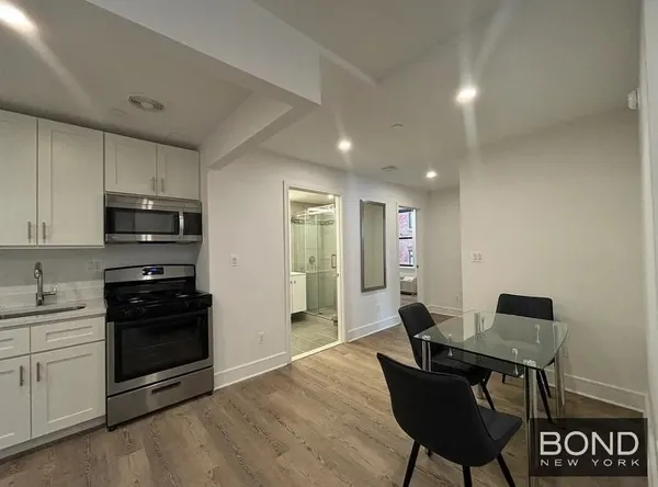 $3,695 | 45 West 81st Street, Unit 12G | Upper West Side