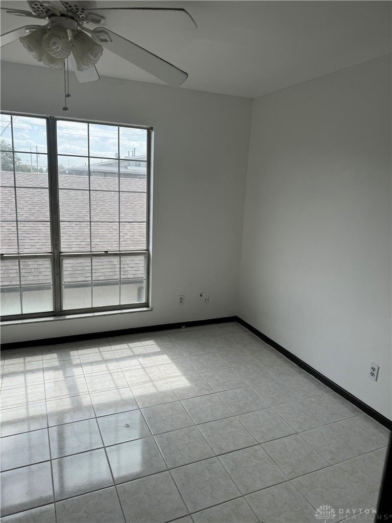 3122 Garvin Road Dayton, OH 45405 - Photo 32 of 46
