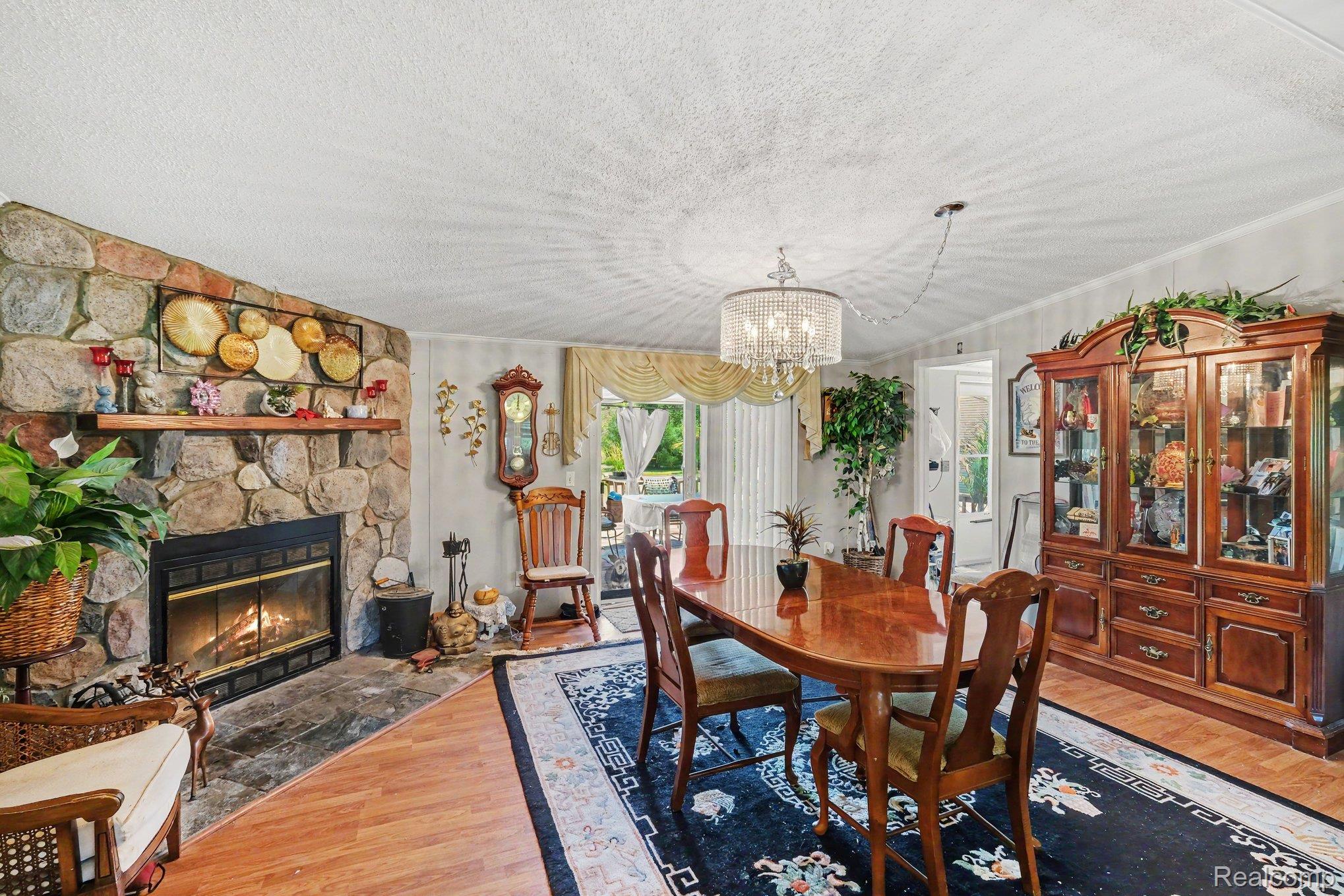 4242 Skelton Road Columbiaville, MI 48421 - Photo 8 of 21 011_file_6848.jpg