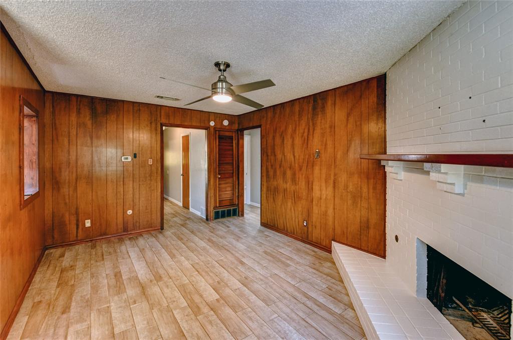 7524 Overhill Road Fort Worth, TX 76116 - Photo 5 of 28 Gallery Image 5