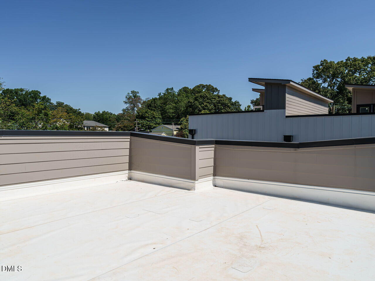 1525 Urban Trace Lane Raleigh, NC 27608 - Photo 30 of 32 031-1280x960-rooftop-veranda