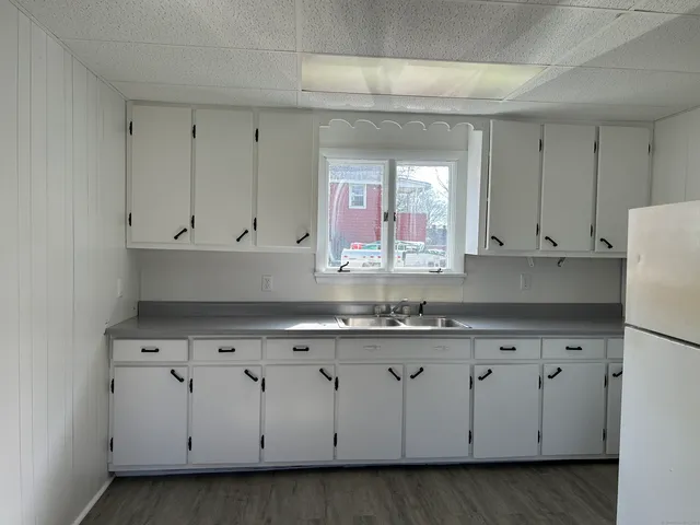 $410,000 | 70 Prospect Street, Norwich, CT 06360