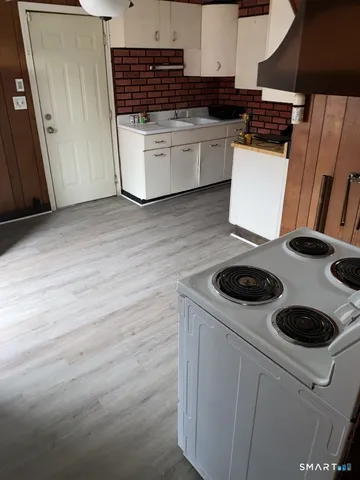 $410,000 | 70 Prospect Street, Norwich, CT 06360