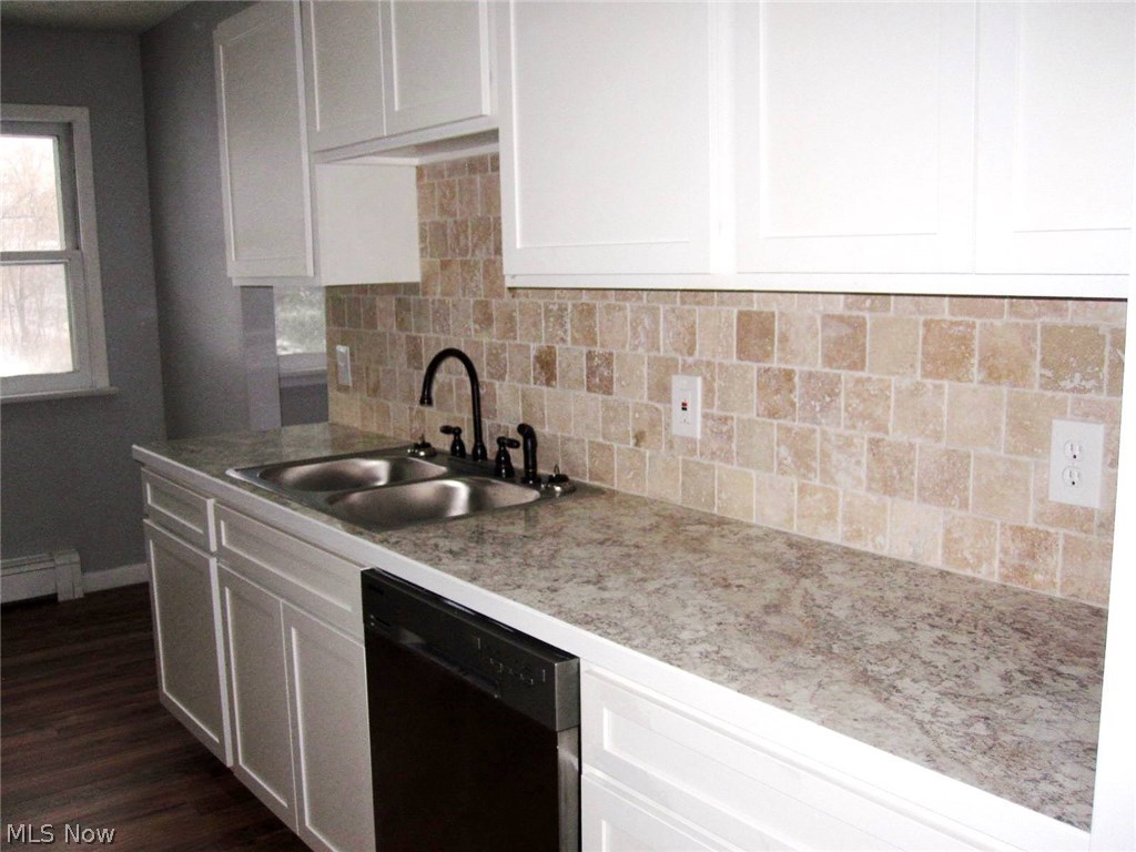 12915 Shadyway Road Cleveland, OH 44125 - Photo 6 of 25 Gallery Image 6