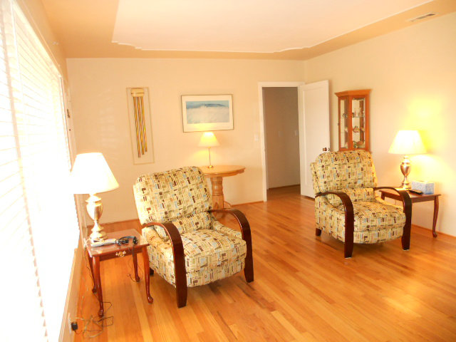 42 College Road Watsonville, CA 95076 - Photo 4 of 25 Gallery Image 4