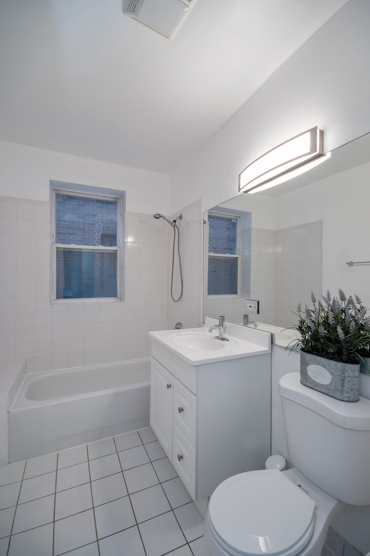 3250 South Prairie Avenue, Unit 1N Chicago, IL 60616 - Photo 7 of 16