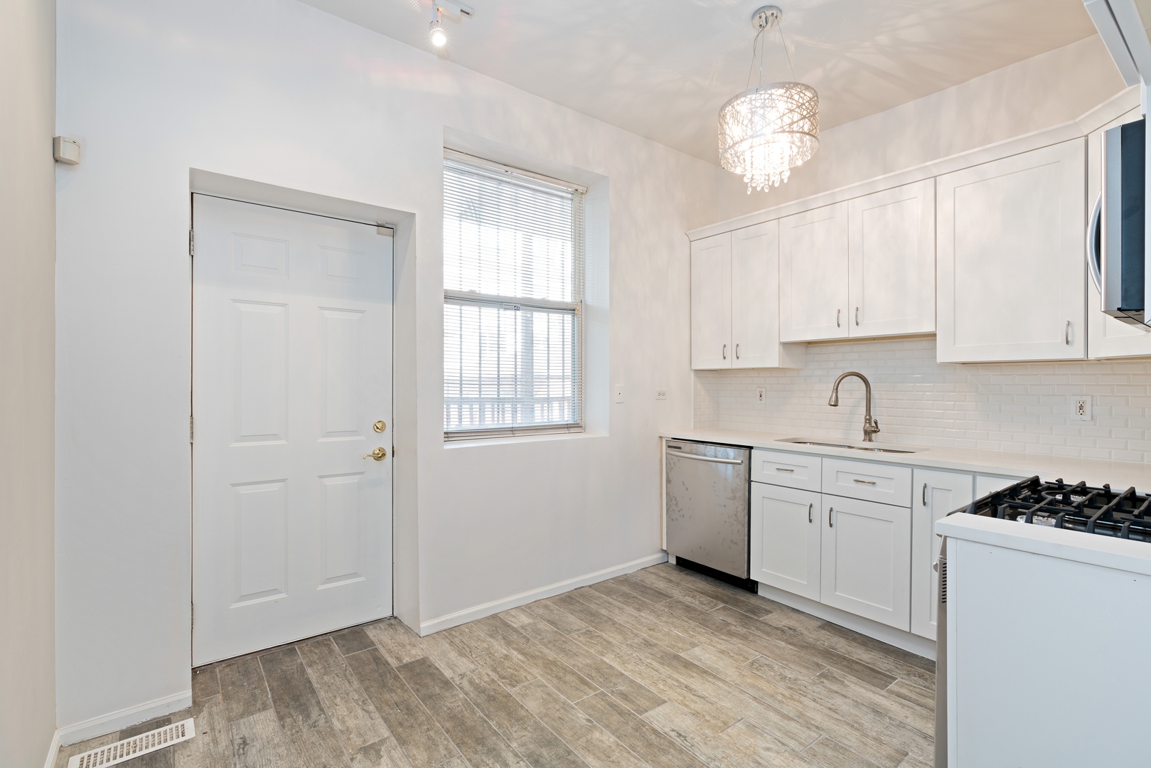 3250 South Prairie Avenue, Unit 1N Chicago, IL 60616 - Photo 10 of 16