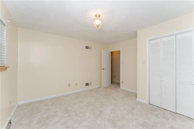 $259,000 | 110 Hickory Lane, West Leechburg, PA 15656