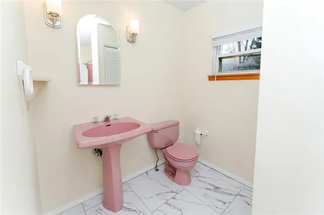 $259,000 | 110 Hickory Lane, West Leechburg, PA 15656