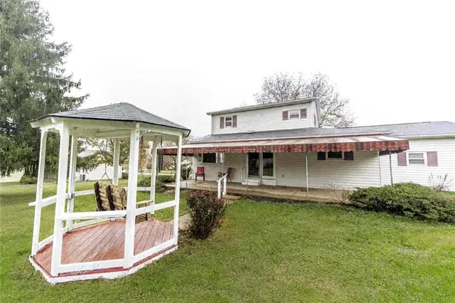 $259,000 | 110 Hickory Lane, West Leechburg, PA 15656