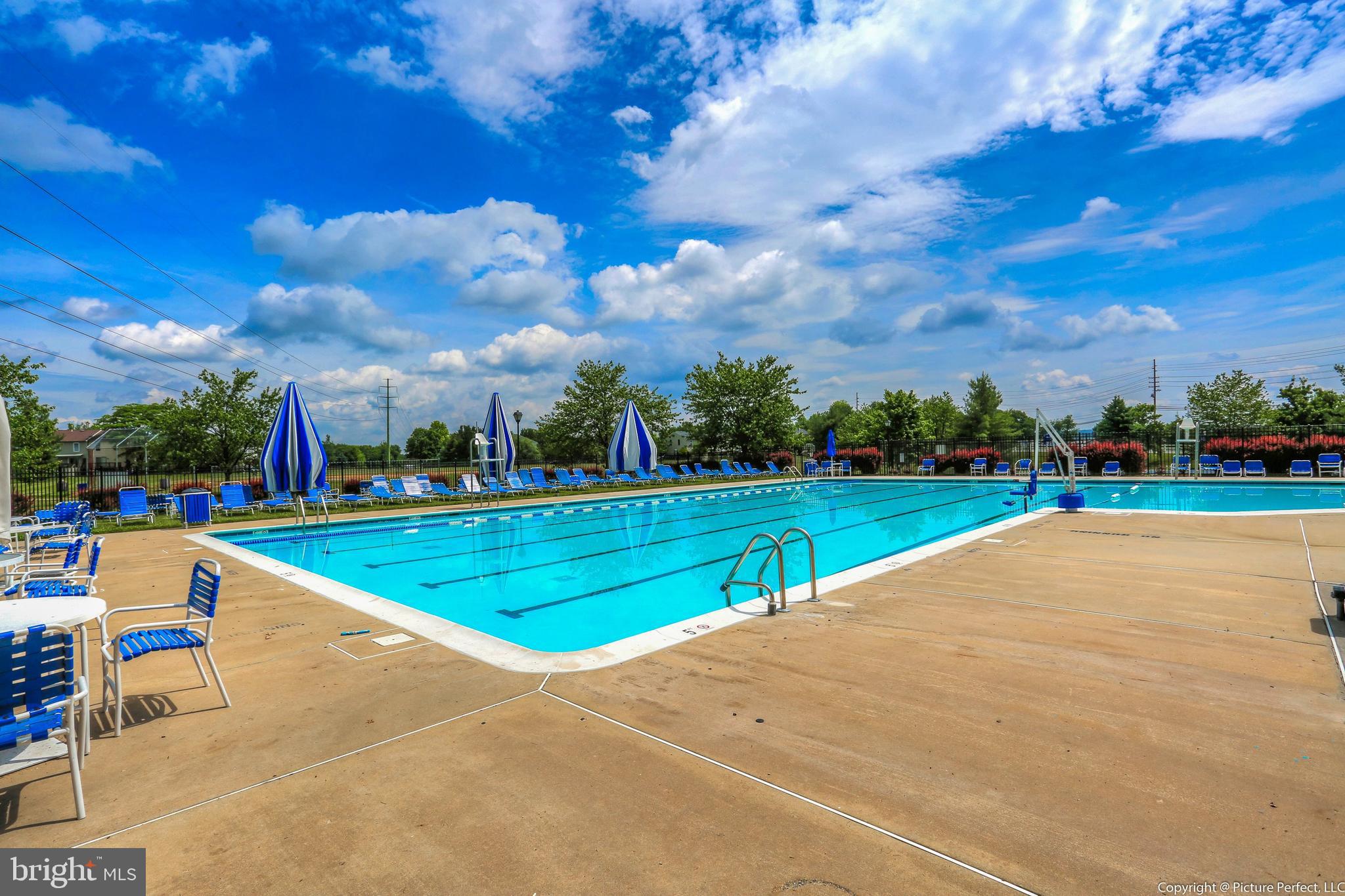 6622 Gooseander Court Frederick, MD 21703 - Photo 44 of 48 Robin Meadows Community Pool