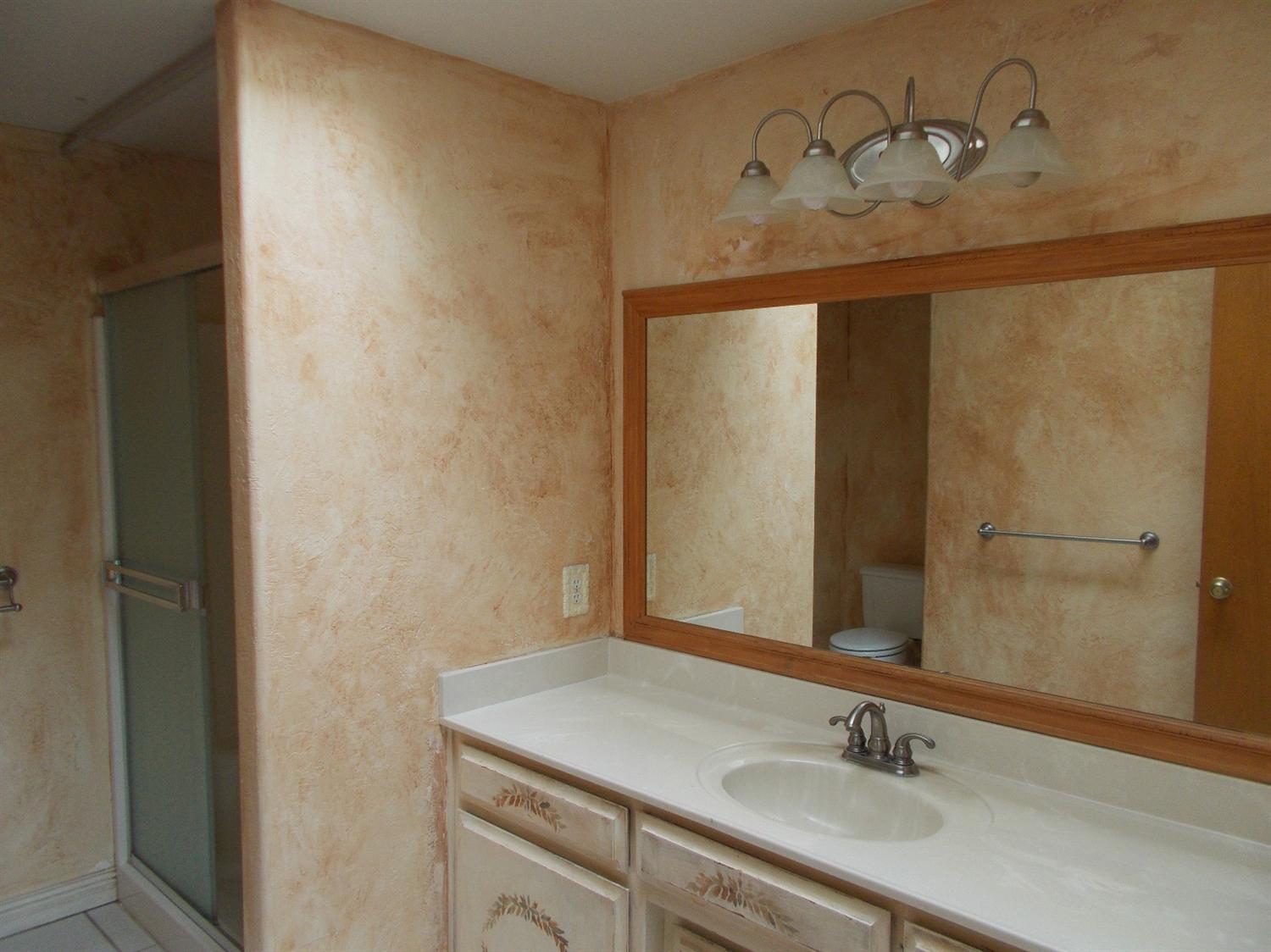 2542 Roberts Road Medford, OR 97504 - Photo 27 of 35 Additional Photo
