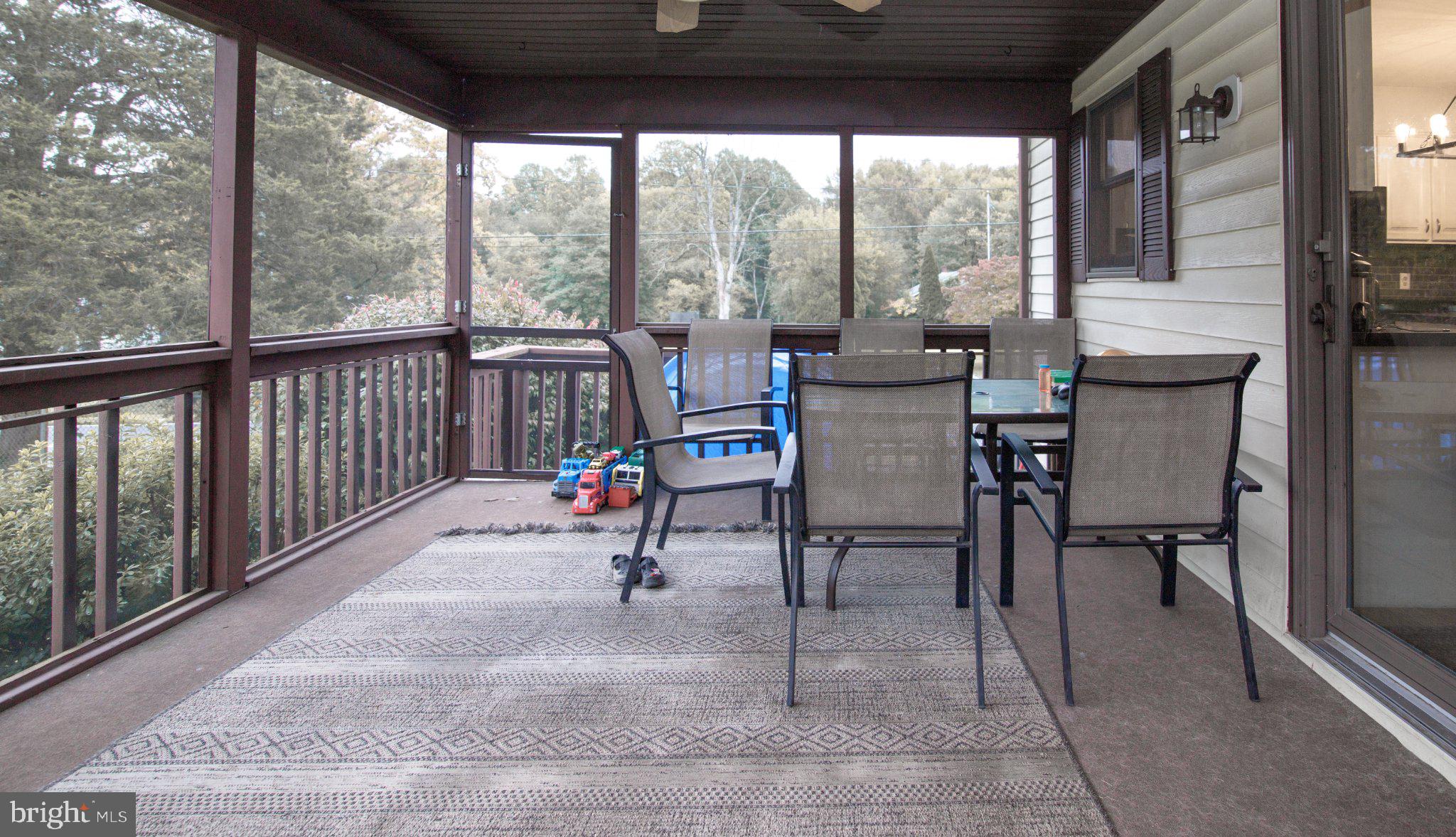 5 Indian Road North East, MD 21901 - Photo 20 of 21 Screened in back porch