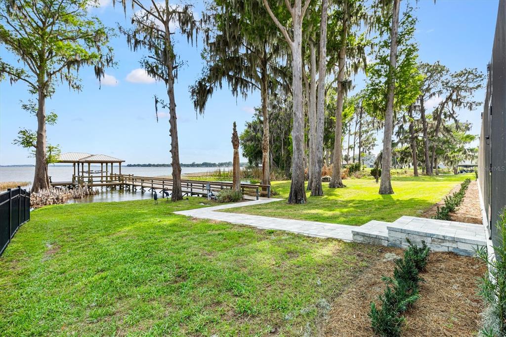 12114 Eagle Point Court Leesburg, FL 34788 - Photo 28 of 39 a view of a park with large trees