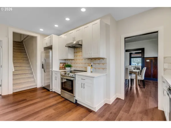 $699,900 | 2534 Southeast 18th Avenue, Unit 1, Portland, OR 97202