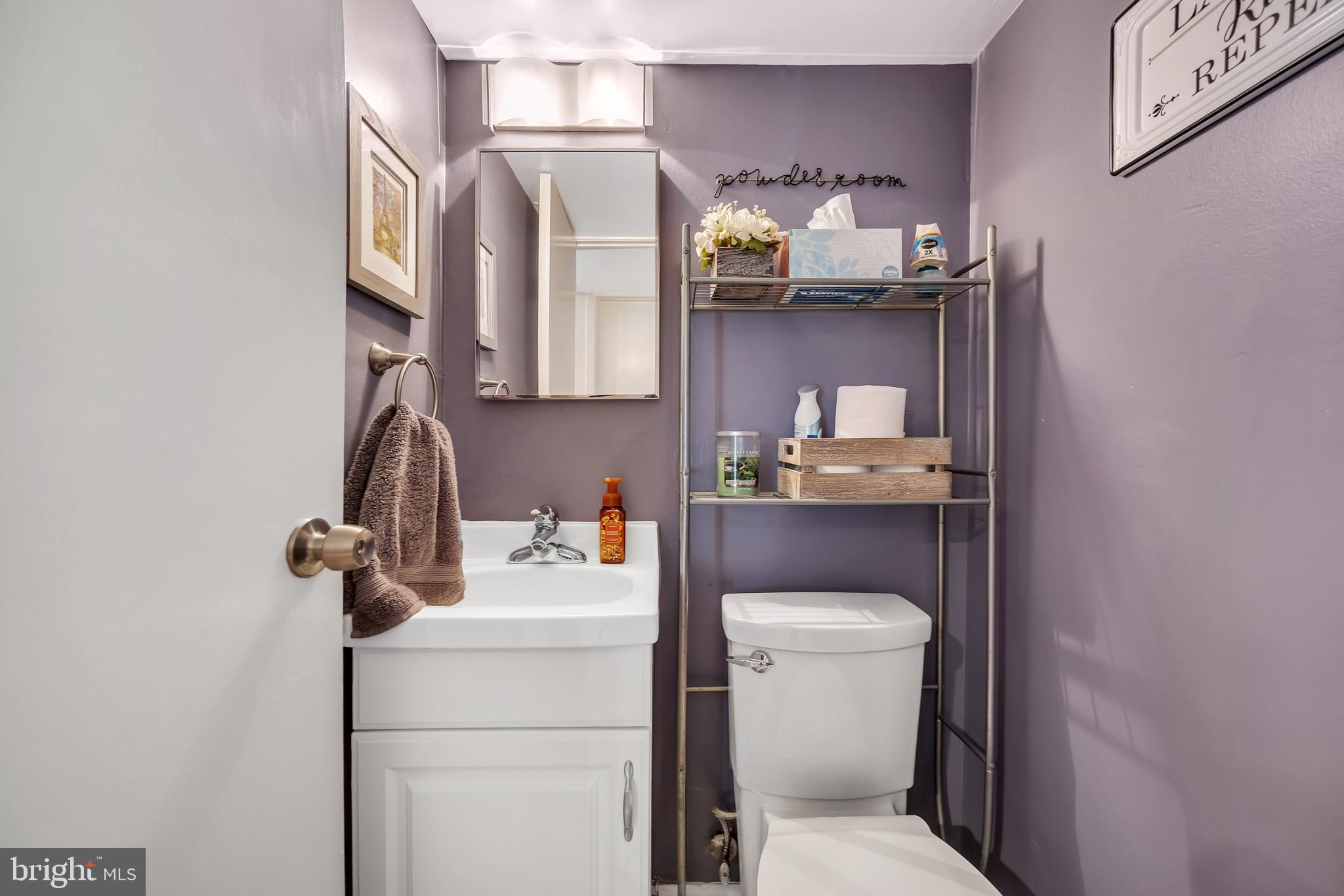 301 Ashbourne Road Claymont, DE 19703 - Photo 23 of 30 powder room