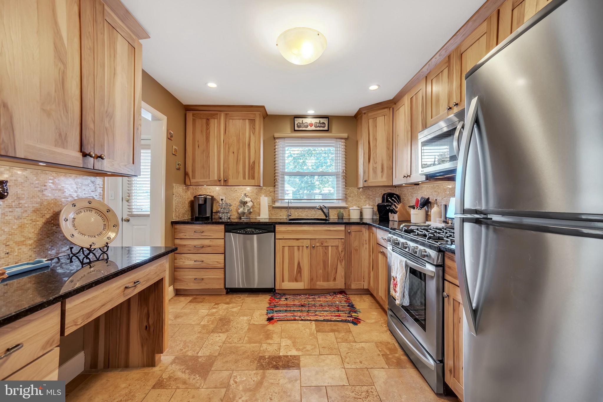301 Ashbourne Road Claymont, DE 19703 - Photo 5 of 30 kitchen