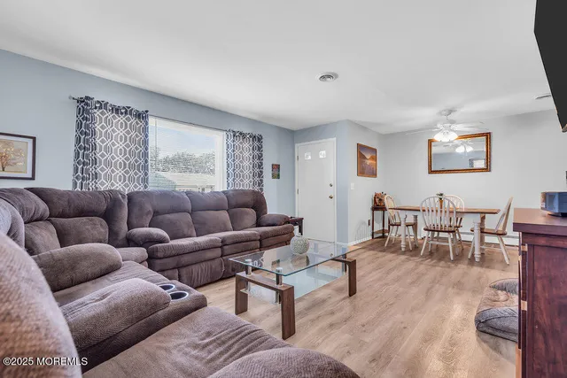 $325,000 | 37 Carlisle Road, Toms River, NJ 08757