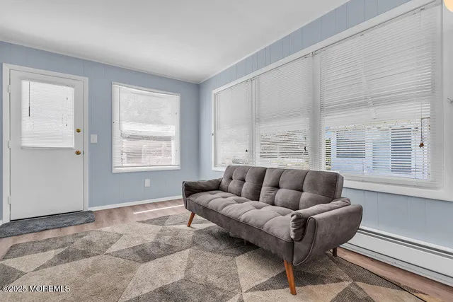 $325,000 | 37 Carlisle Road, Toms River, NJ 08757