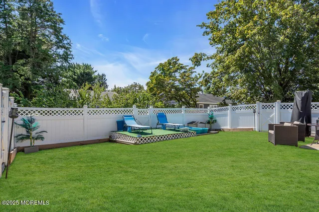 $325,000 | 37 Carlisle Road, Toms River, NJ 08757