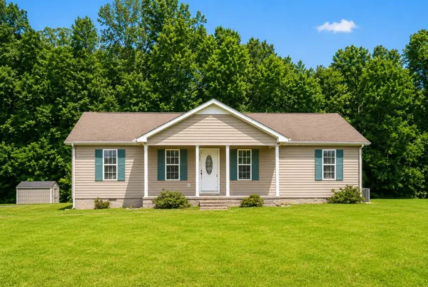 $235,000 | 138 Leigh Anna Circle, Lafayette, TN 37083