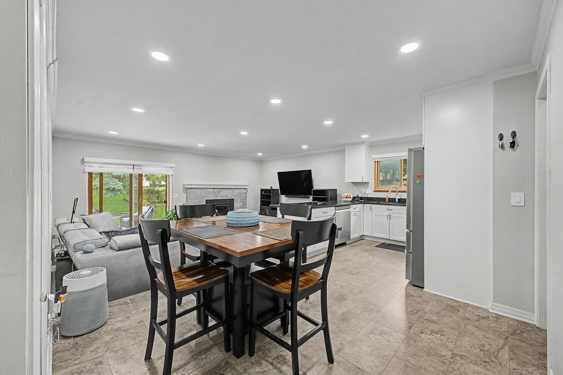 22440 Mill Road Novi, MI 48375 - Photo 16 of 39 17