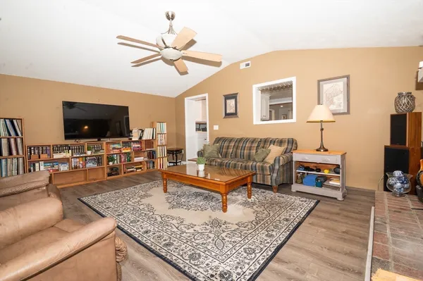 $420,000 | 53 Tiverton Parkway, Worcester, MA 01602