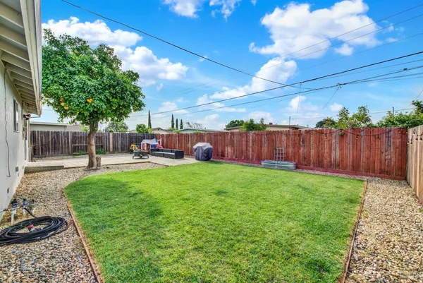 $489,000 | 213 Santa Cruz Drive, Fairfield, CA 94533
