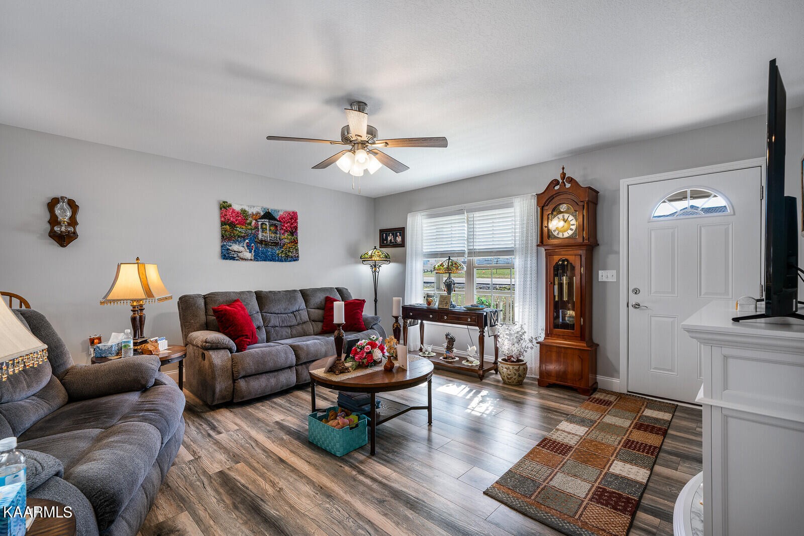 264 Panther Valley Road Crossville, TN 38555 - Photo 3 of 24 Gallery Image 3