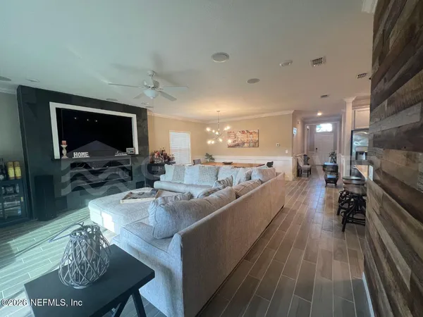 $2,400 | 7592 Rock Brook Drive, Jacksonville, FL 32222