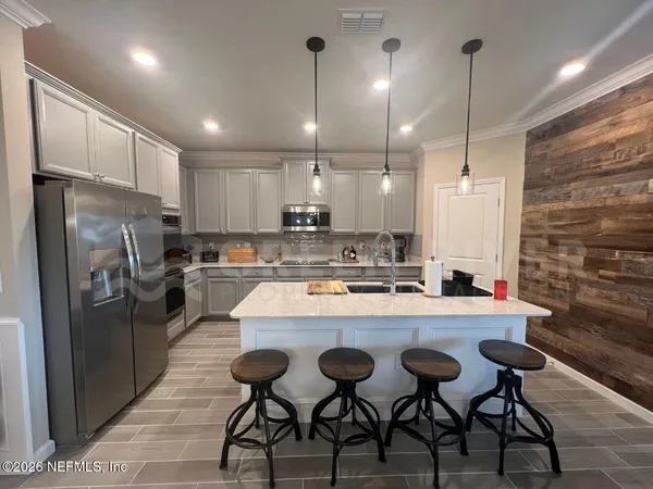 $2,400 | 7592 Rock Brook Drive, Jacksonville, FL 32222