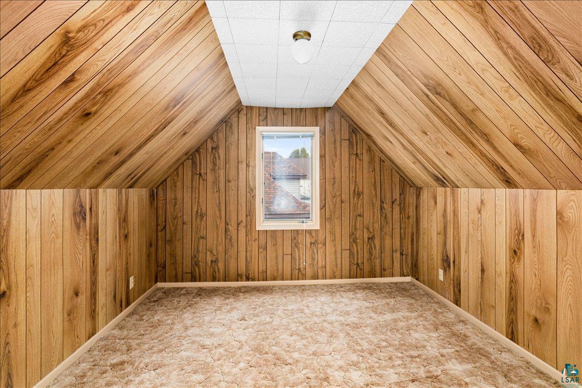 718 6th Avenue Two Harbors, MN 55616 - Photo 23 of 39