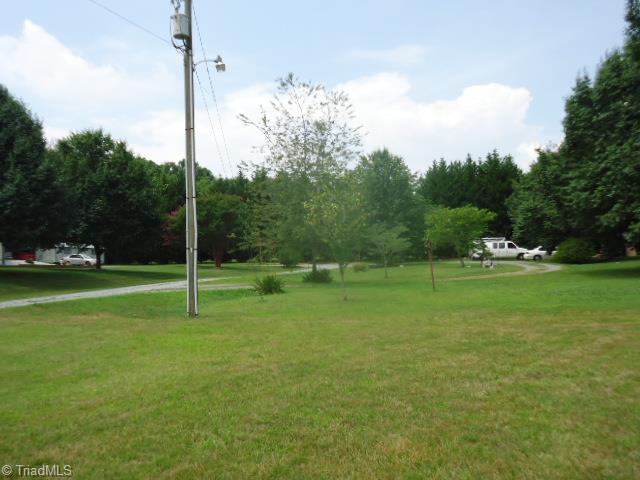 1010 Smith Hollow Road King, NC 27021 - Photo 3 of 11 Gallery Image 3