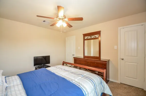 $2,700 | 9426 Barton Crossing Lane, Richmond, TX 77407