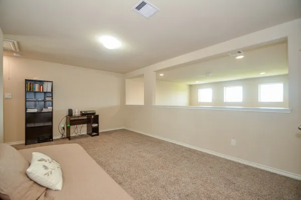 $2,700 | 9426 Barton Crossing Lane, Richmond, TX 77407